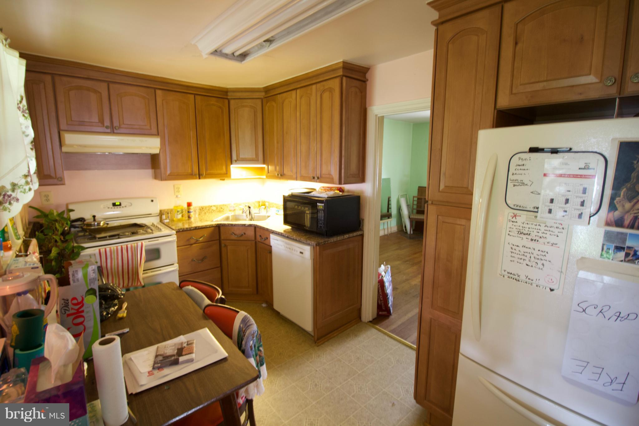 7551 Belair Road Baltimore, MD 21236 - Photo 5 of 10 Interior (General)
