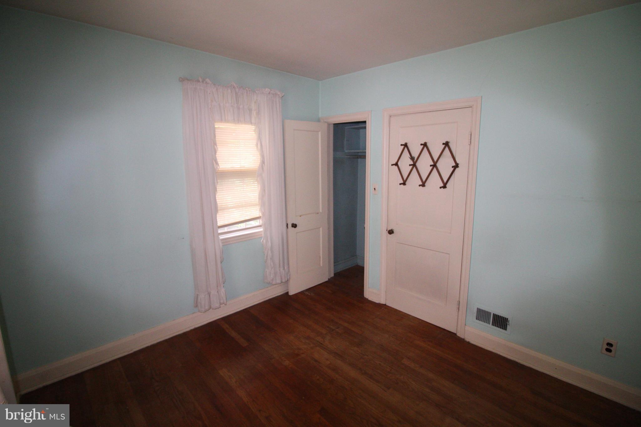 7551 Belair Road Baltimore, MD 21236 - Photo 6 of 10 Interior (General)