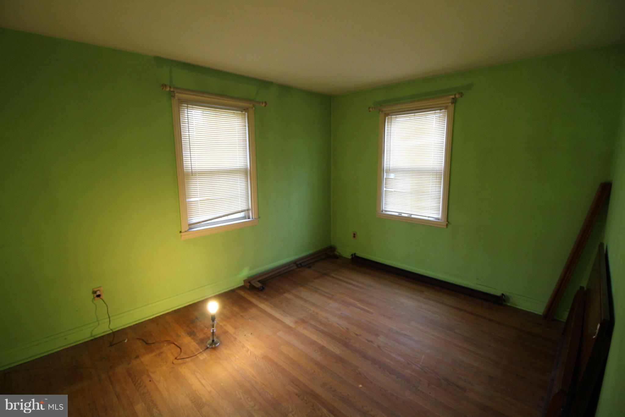 7551 Belair Road Baltimore, MD 21236 - Photo 7 of 10 Interior (General)