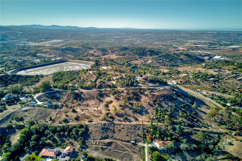 6542 Indian Trail Way Fallbrook, CA 92028 - Photo 9 of 18 an aerial view of residential building and ocean