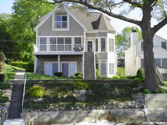 8894 East Hatchery Road Syracuse, IN 46567 - Photo 1 of 9 Gallery Image 1