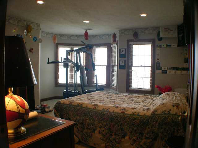 8894 East Hatchery Road Syracuse, IN 46567 - Photo 9 of 9 Gallery Image 9