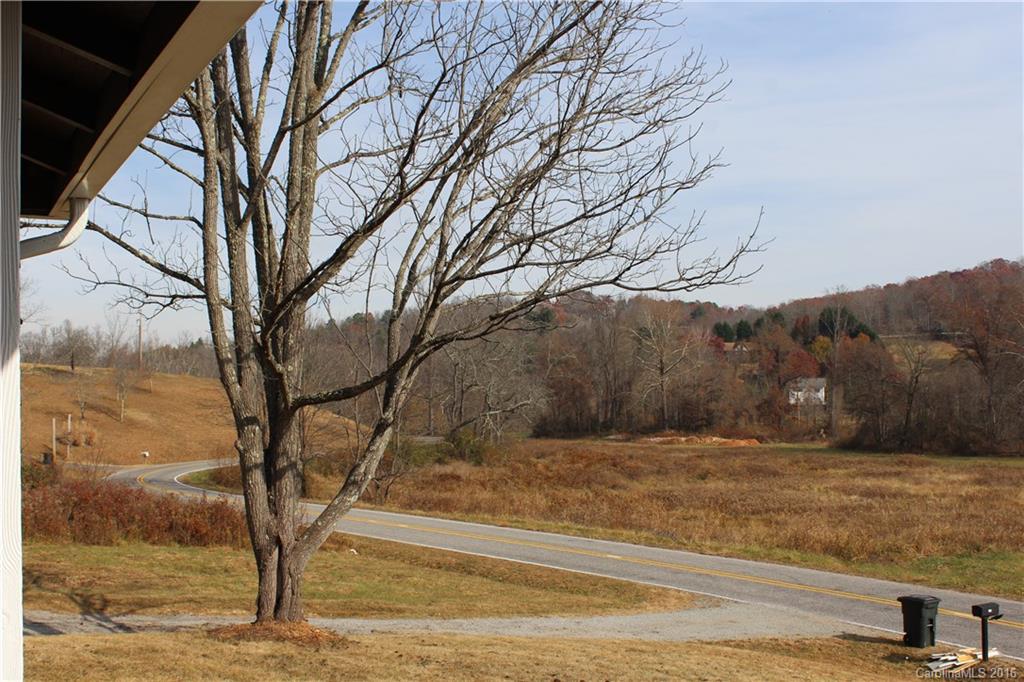 368 Bailey Road Candler, NC 28715 - Photo 22 of 24 Gallery Image 22