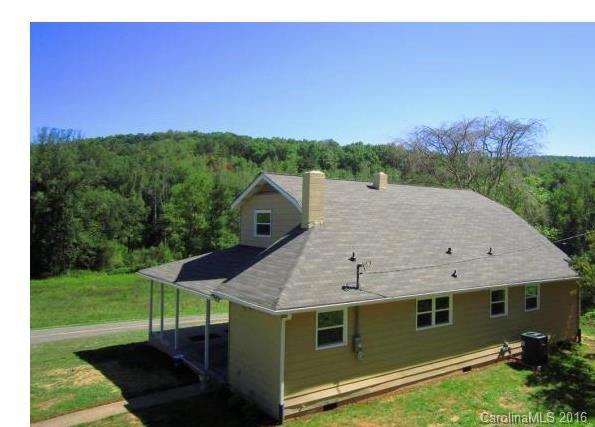 368 Bailey Road Candler, NC 28715 - Photo 4 of 24 Gallery Image 4
