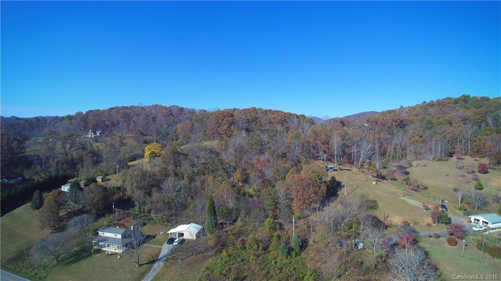 368 Bailey Road Candler, NC 28715 - Photo 7 of 24 Gallery Image 7