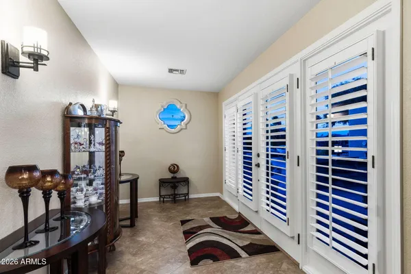 a view of a entryway front of a building