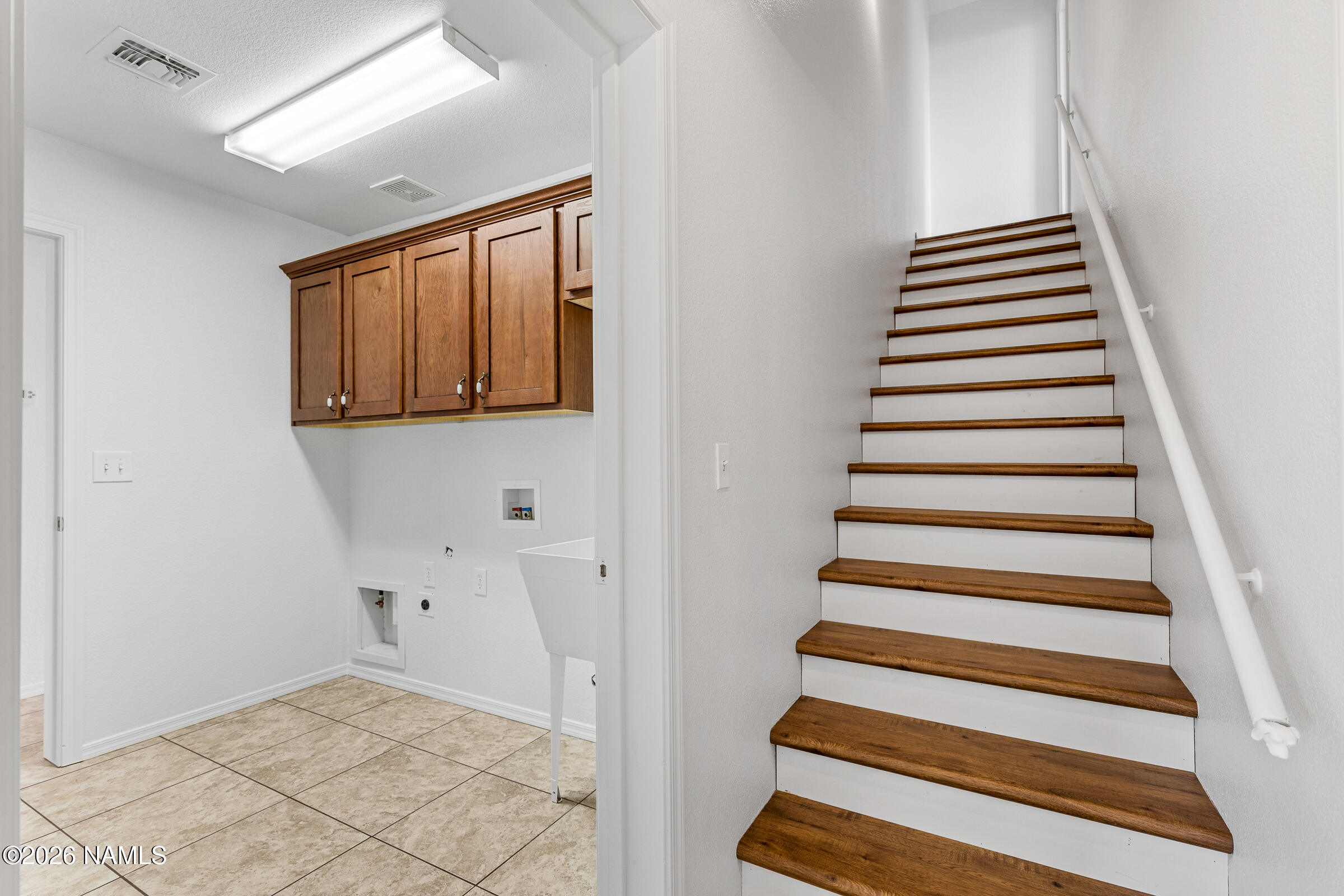 9748 North Aldrich Road Flagstaff, AZ 86004 - Photo 15 of 37 Laundry