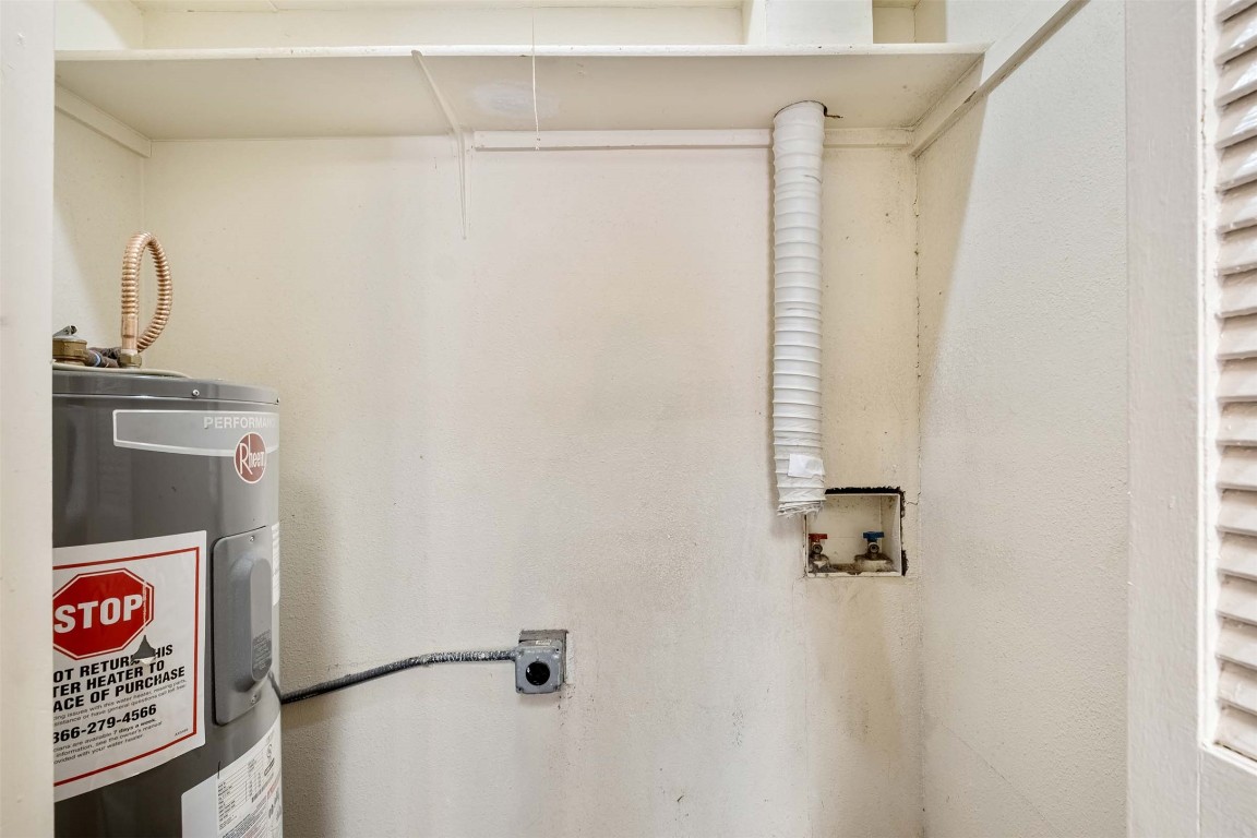 200 Concho Street, Unit B Lockhart, TX 78644 - Photo 6 of 13 Utilities featuring water heater