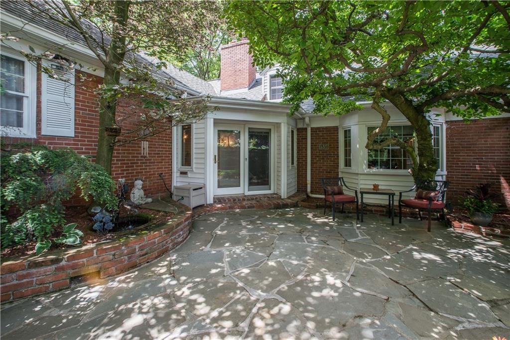 1536 Cochran Road Pittsburgh, PA 15243 - Photo 22 of 25 Gallery Image 22