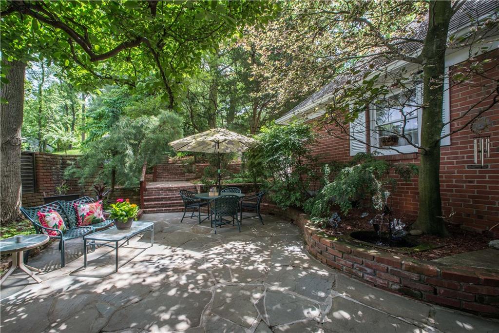 1536 Cochran Road Pittsburgh, PA 15243 - Photo 23 of 25 Gallery Image 23