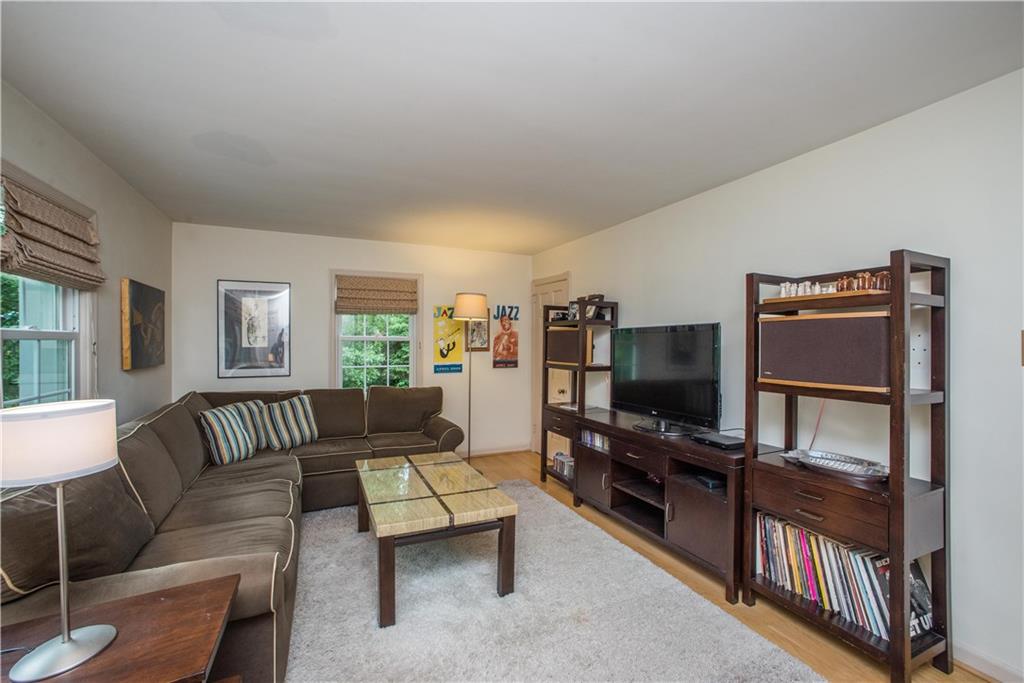 1536 Cochran Road Pittsburgh, PA 15243 - Photo 10 of 25 Gallery Image 10