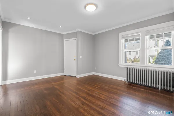 $2,800 | 118 Colonial Road, Stamford, CT 06906
