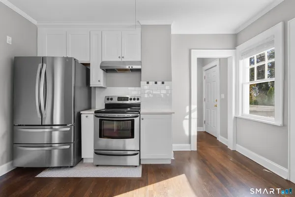 $2,800 | 118 Colonial Road, Stamford, CT 06906