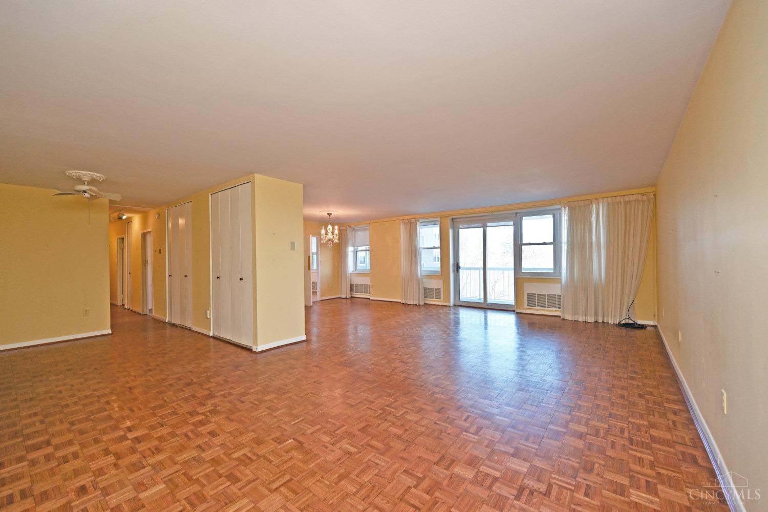 2444 Madison Road, Unit 508 Cincinnati, OH 45208 - Photo 10 of 53 Gallery Image 10