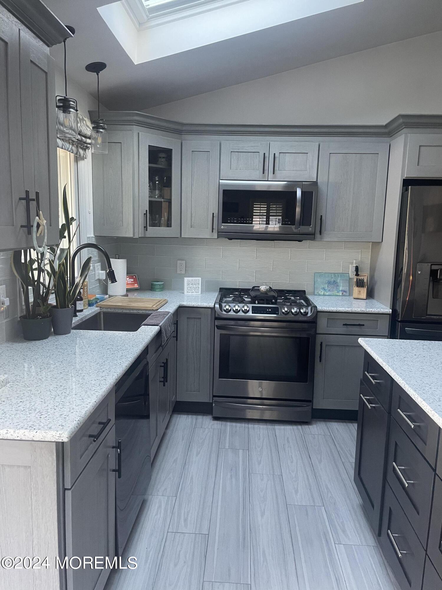 305 Eastham Road Point Pleasant, NJ 08742 - Photo 12 of 25 F8C344DB-87B3-42F5-AB8D-C557D4704888