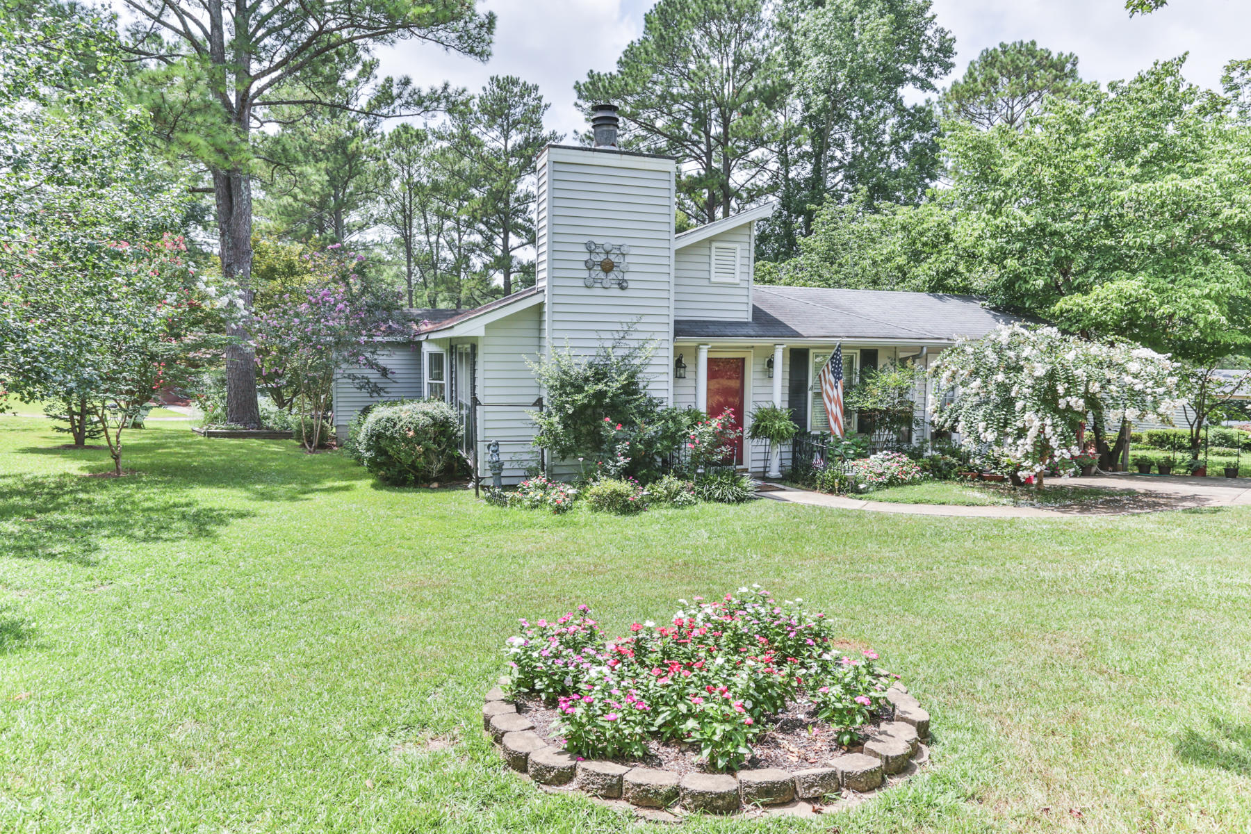 1502 Brookfield Road Rockingham, NC 28379 - Photo 2 of 39 1O8A9653