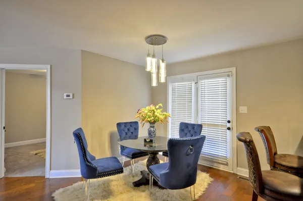 $2,300 | 2340 Colston Drive, Clarksville, TN 37042