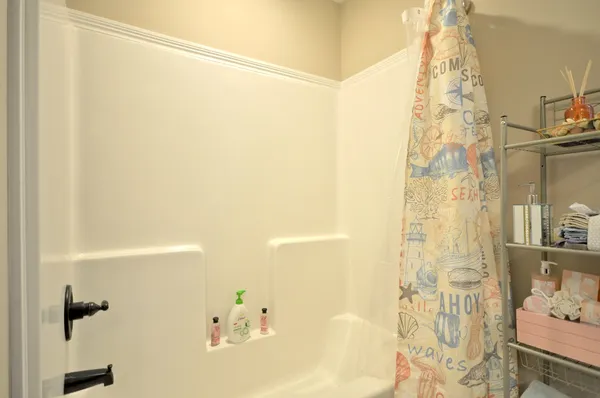 $2,300 | 2340 Colston Drive, Clarksville, TN 37042