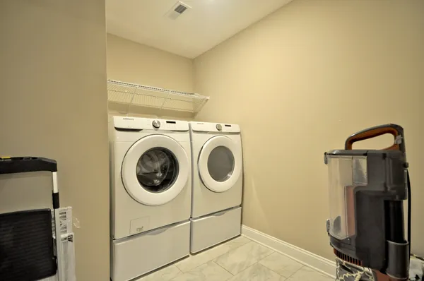 $2,300 | 2340 Colston Drive, Clarksville, TN 37042