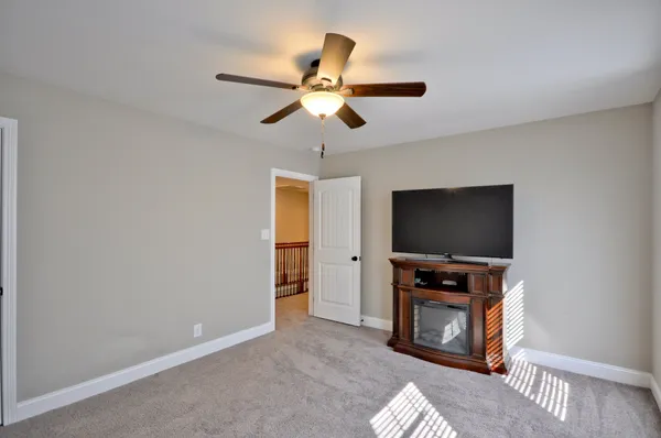 $2,300 | 2340 Colston Drive, Clarksville, TN 37042