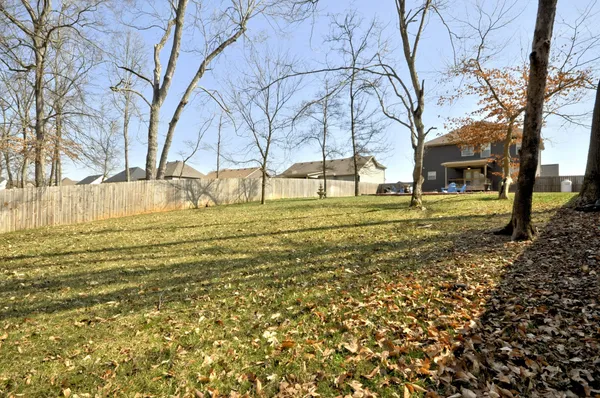 $2,300 | 2340 Colston Drive, Clarksville, TN 37042