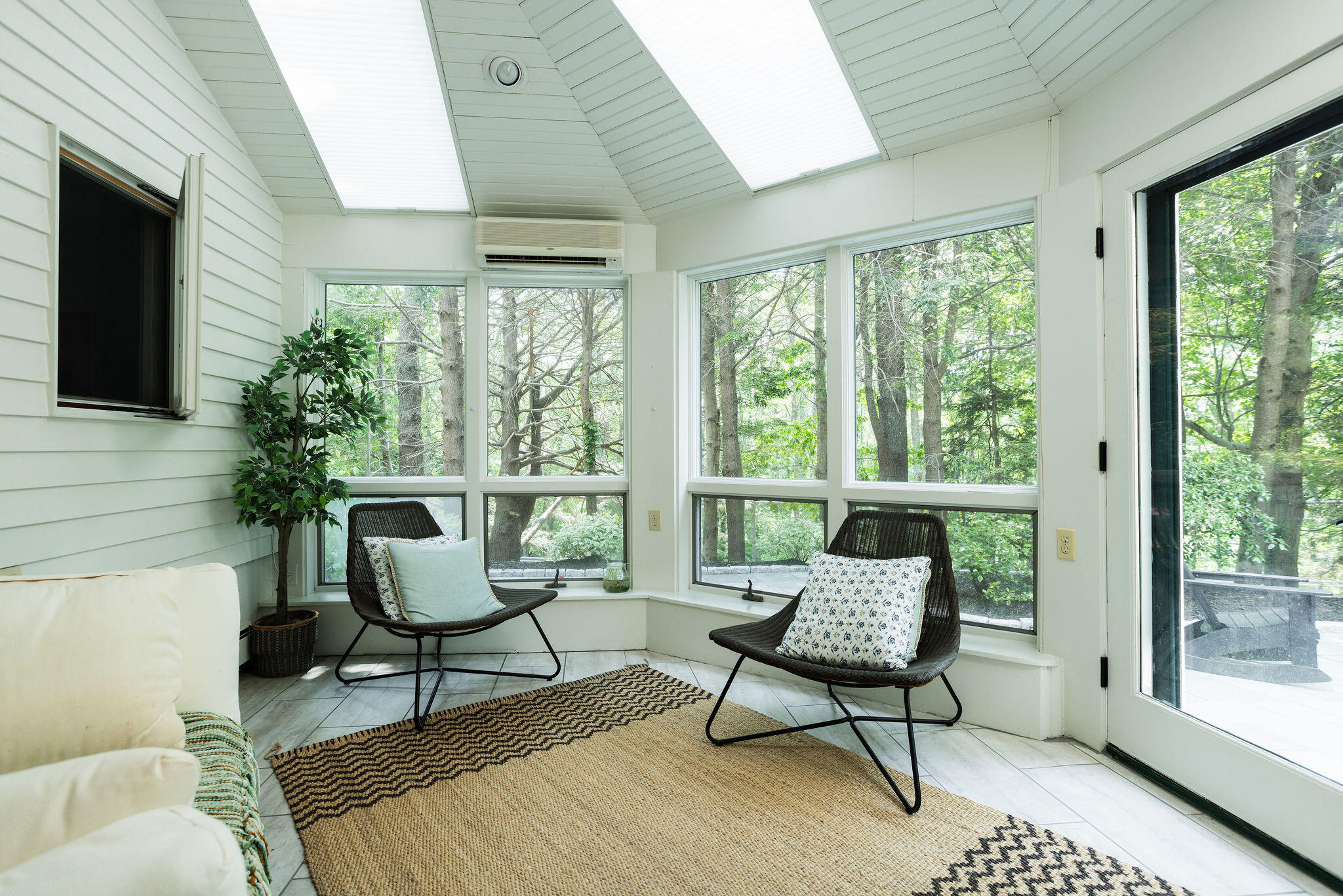 276 Foreside Road Cumberland, ME 04110 - Photo 19 of 69 276 Foreside Rd, Cumberland