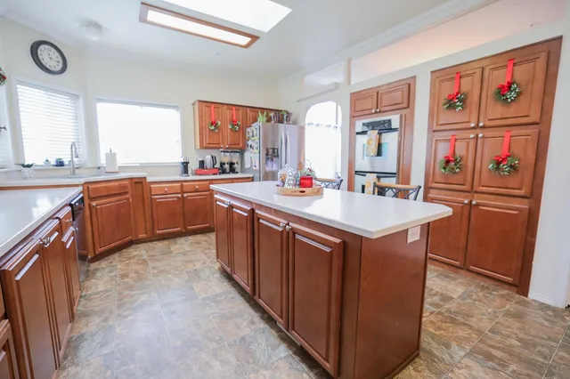 $560,000 | 28270 County Road 4, Dunnigan, CA 95937