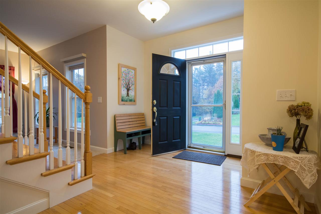 24 Eastgate Road Derry, NH 03038 - Photo 3 of 33 Gallery Image 3