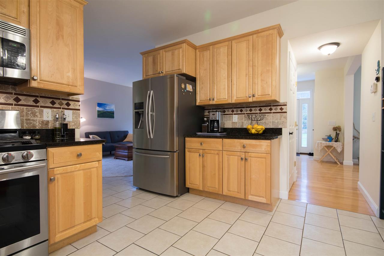 24 Eastgate Road Derry, NH 03038 - Photo 10 of 33 Gallery Image 10