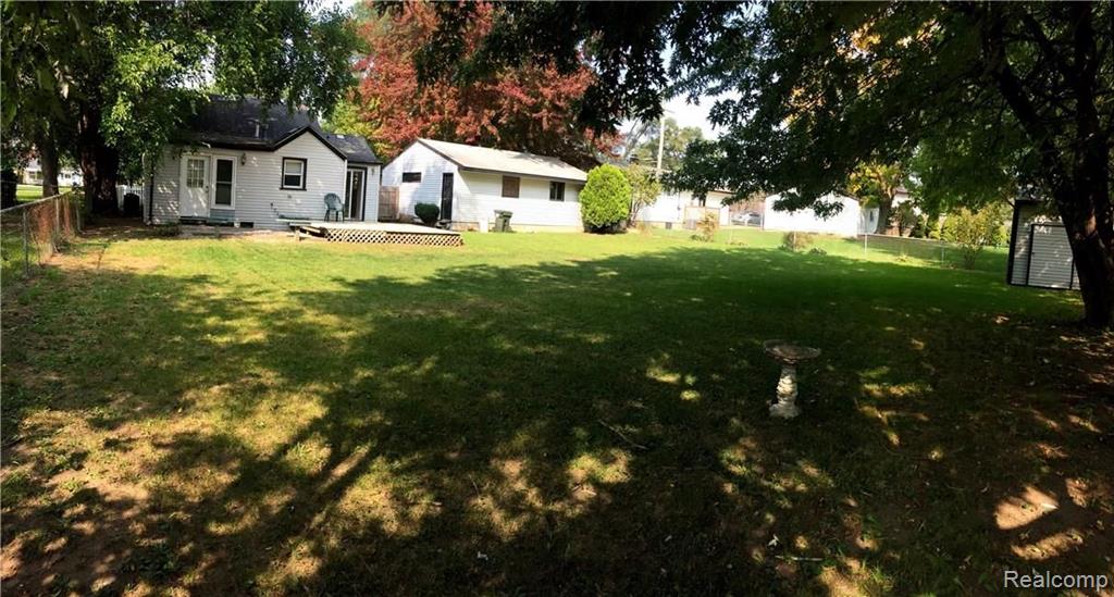 2985 Emmons Avenue Rochester Hills, MI 48307 - Photo 37 of 39