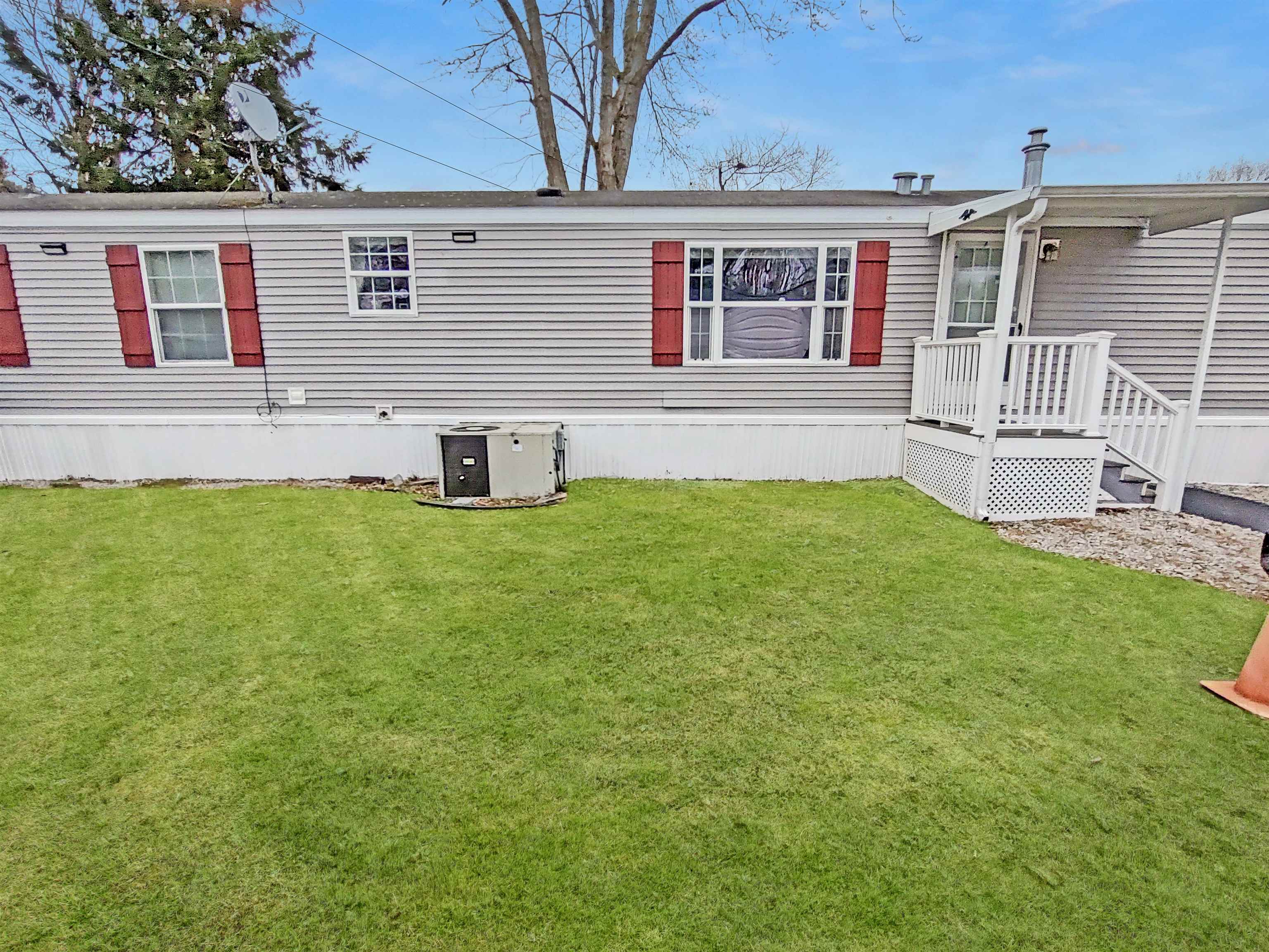 19 Willow Road Newton, NH 03858 - Photo 25 of 25 Gallery Image 25
