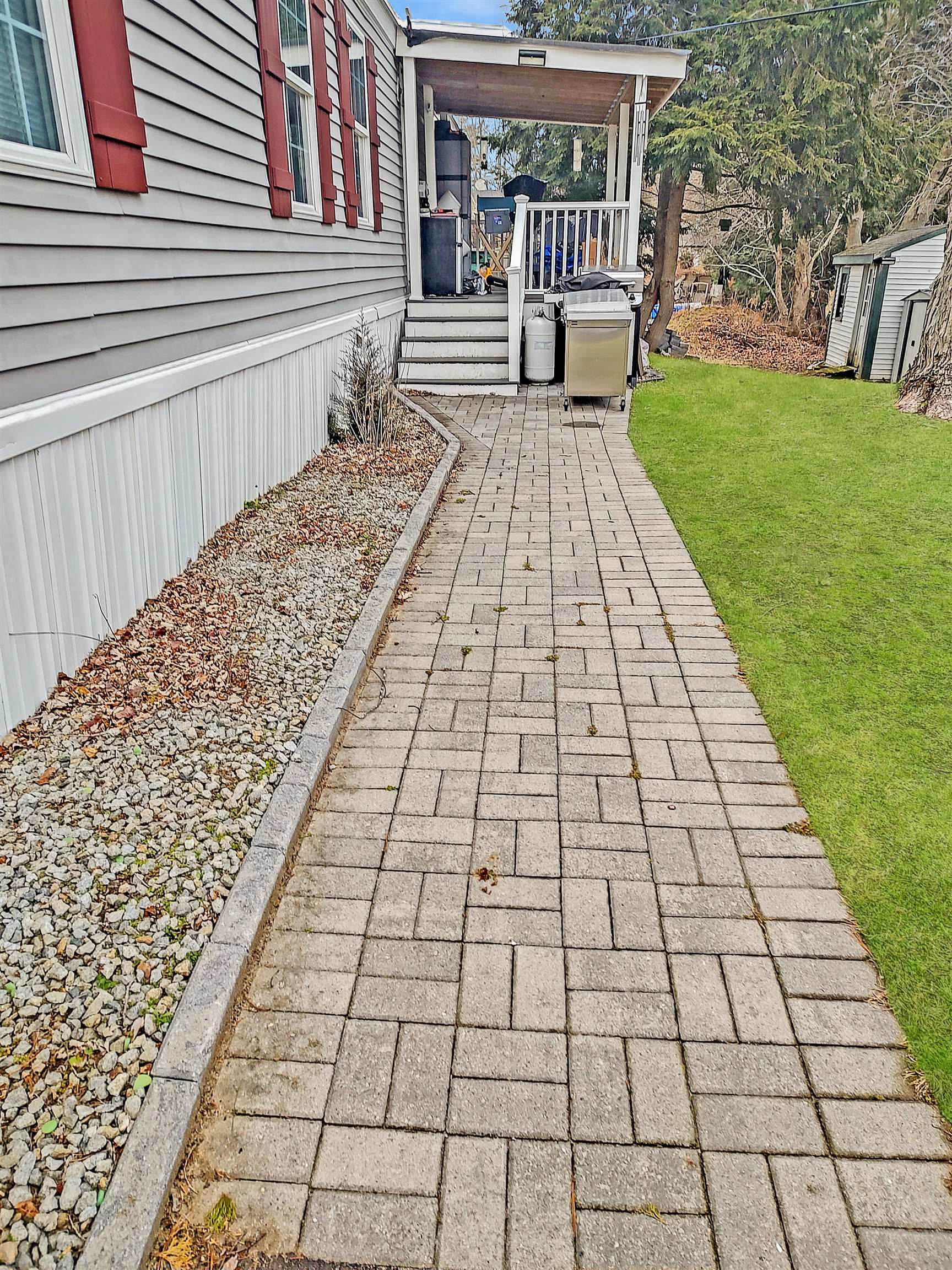 19 Willow Road Newton, NH 03858 - Photo 7 of 25 Gallery Image 7