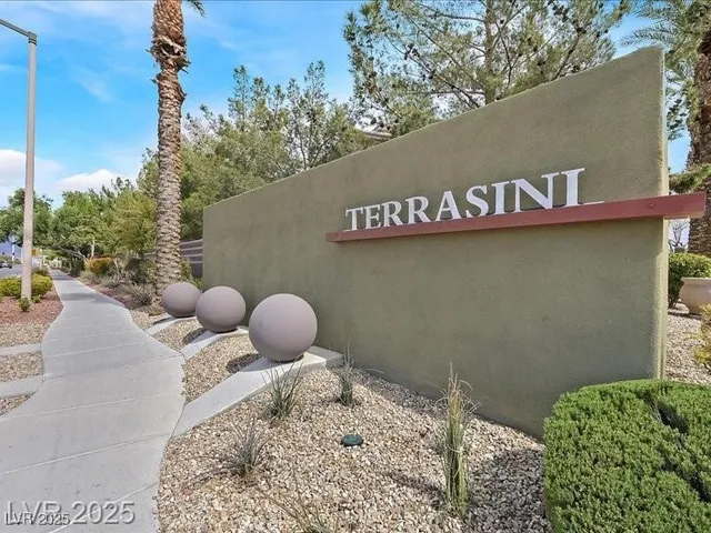 $1,350 | 6625 Abruzzi Drive, Unit 103, North Las Vegas, NV 89084