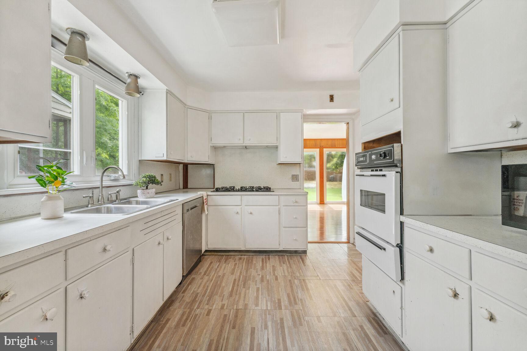 16 Cornwall Avenue Trenton, NJ 08618 - Photo 1 of 1 Kitchen view 1