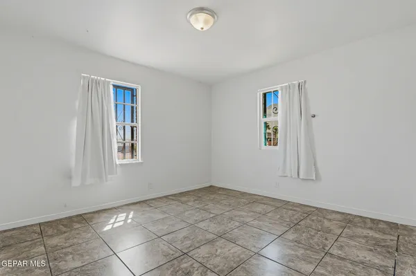 $239,900 | 2901 Harrison Avenue, El Paso, TX 79930