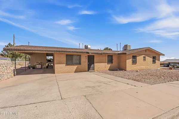 $239,900 | 2901 Harrison Avenue, El Paso, TX 79930