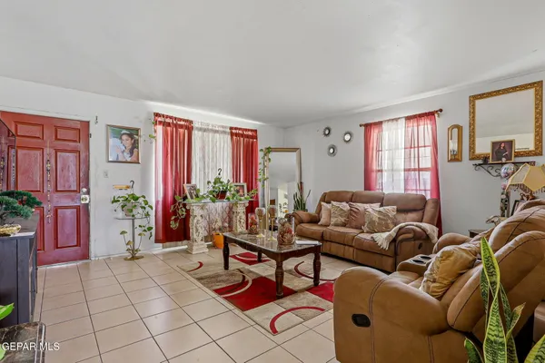 $239,900 | 2901 Harrison Avenue, El Paso, TX 79930