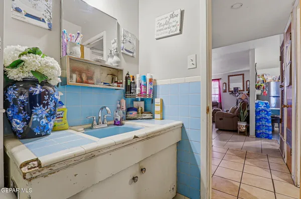 $239,900 | 2901 Harrison Avenue, El Paso, TX 79930