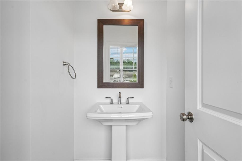 3528 Reaping Ridge Suwanee, GA 30024 - Photo 28 of 69