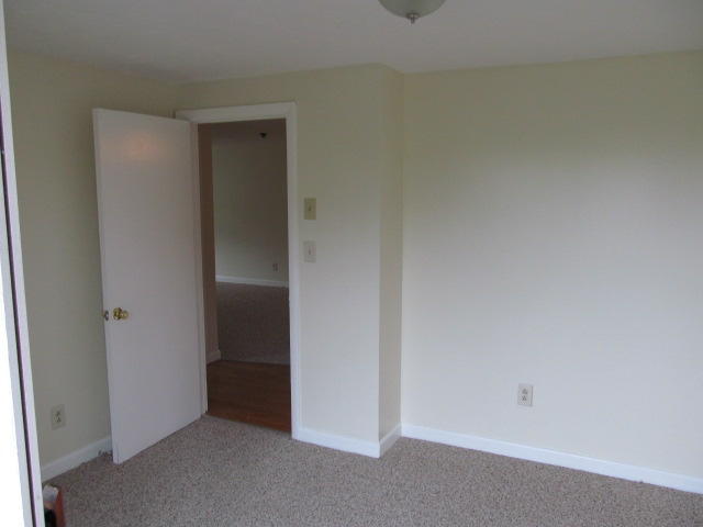 913 State Road, Unit 11 Plymouth, MA 02360 - Photo 8 of 14 IMG_0165