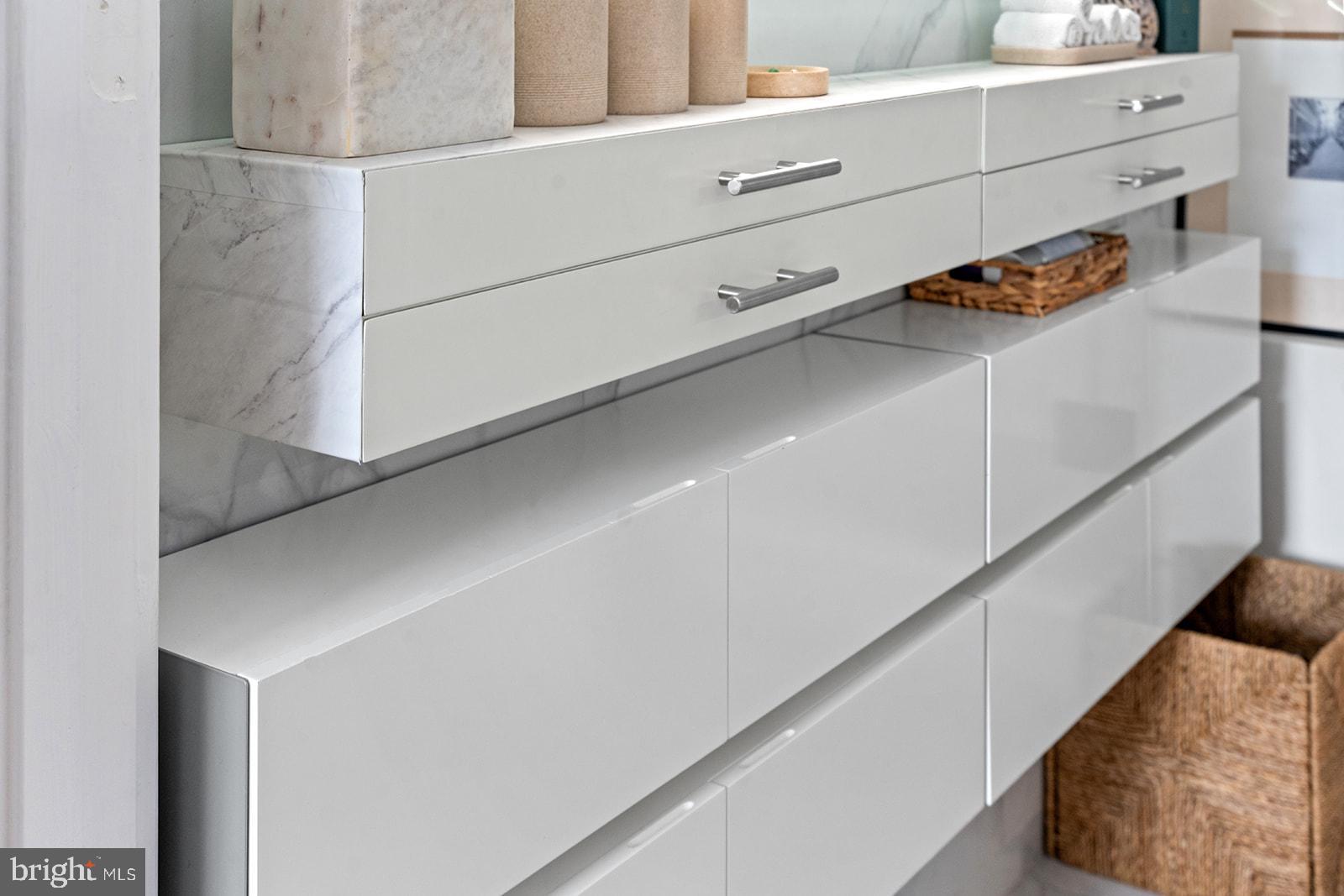 181 East Reed Avenue, Unit 207 Alexandria, VA 22305 - Photo 35 of 41 a utility room with dryer and washer