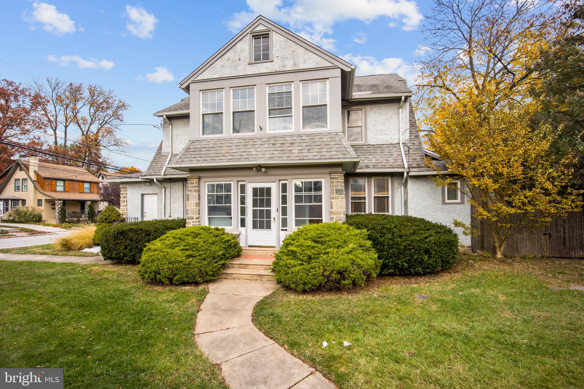 503 Kathmere Road Havertown, PA 19083 - Photo 2 of 41