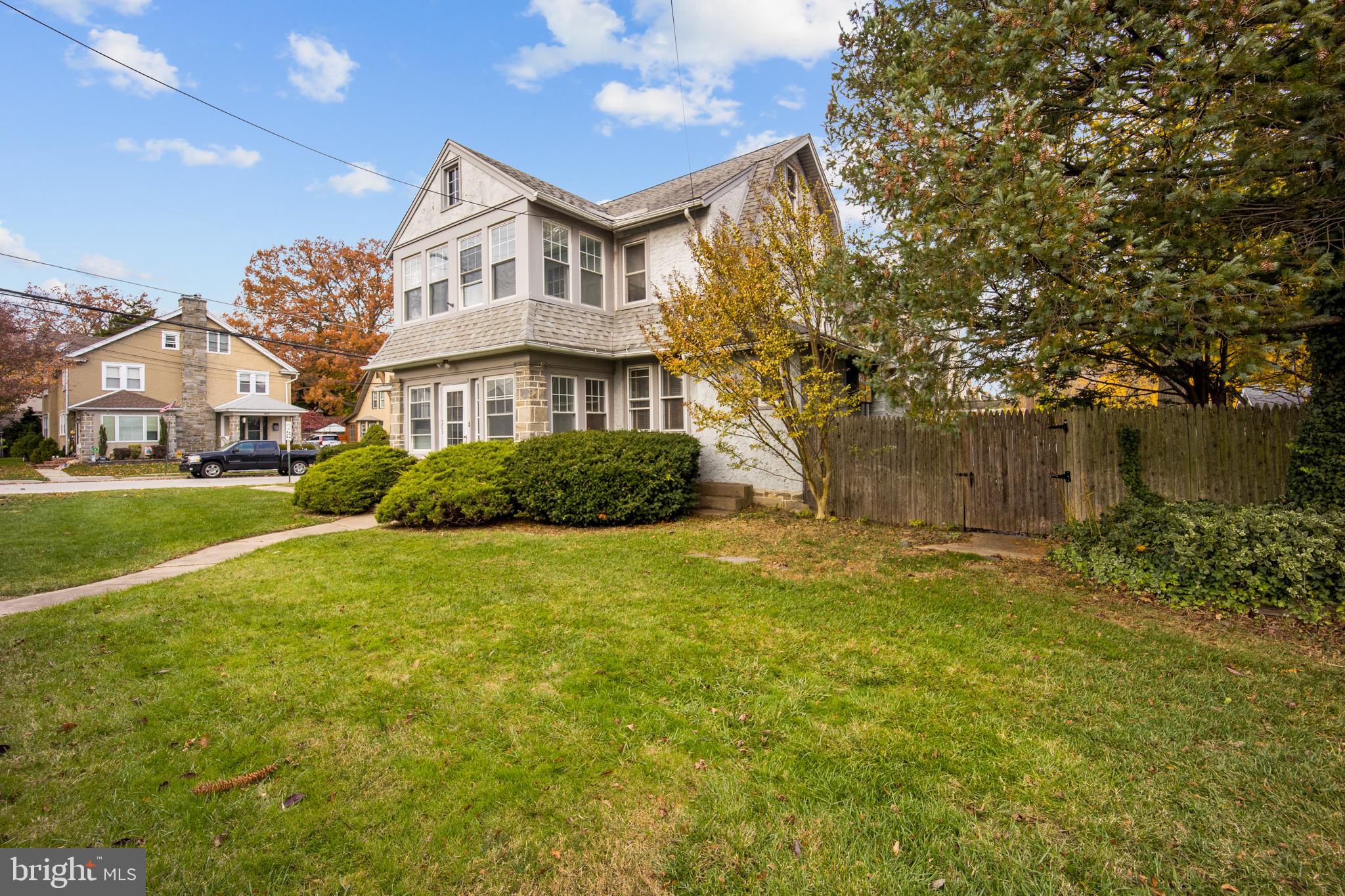 503 Kathmere Road Havertown, PA 19083 - Photo 3 of 41