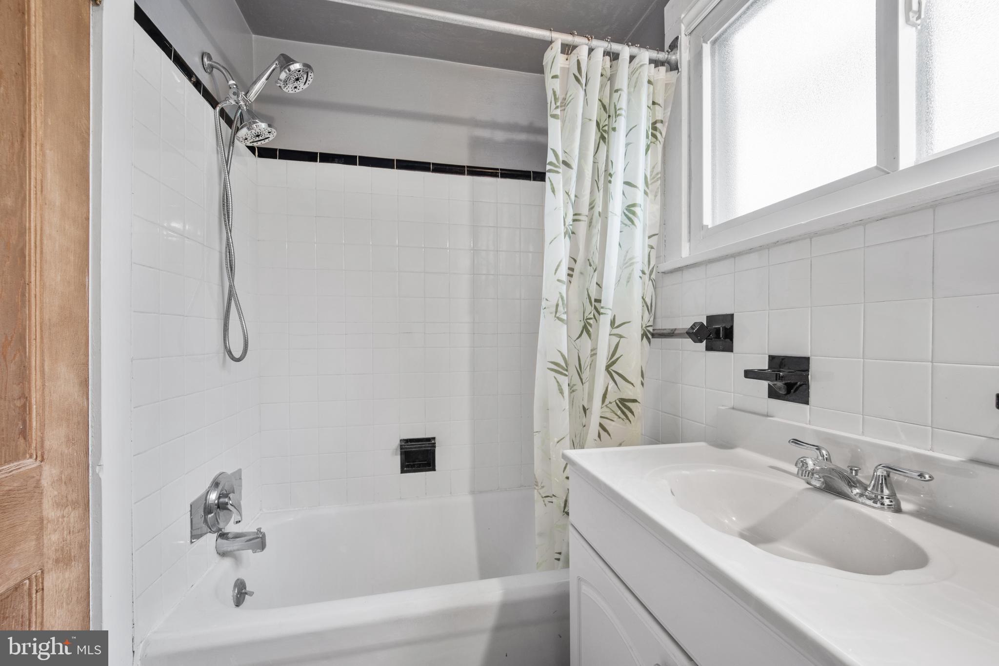 503 Kathmere Road Havertown, PA 19083 - Photo 27 of 41