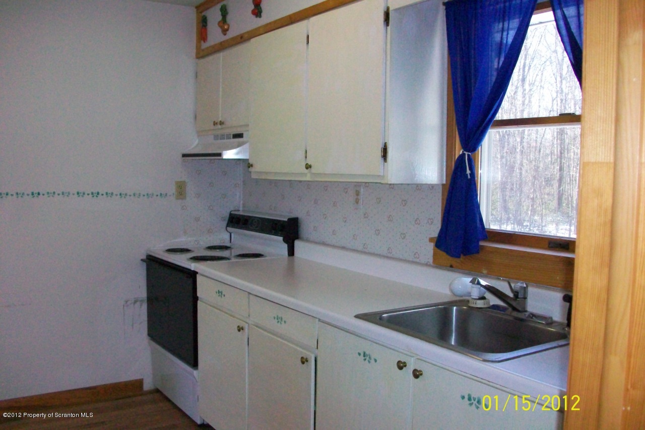 424 Martini Road Moscow, PA 18444 - Photo 18 of 25 Gallery Image 18