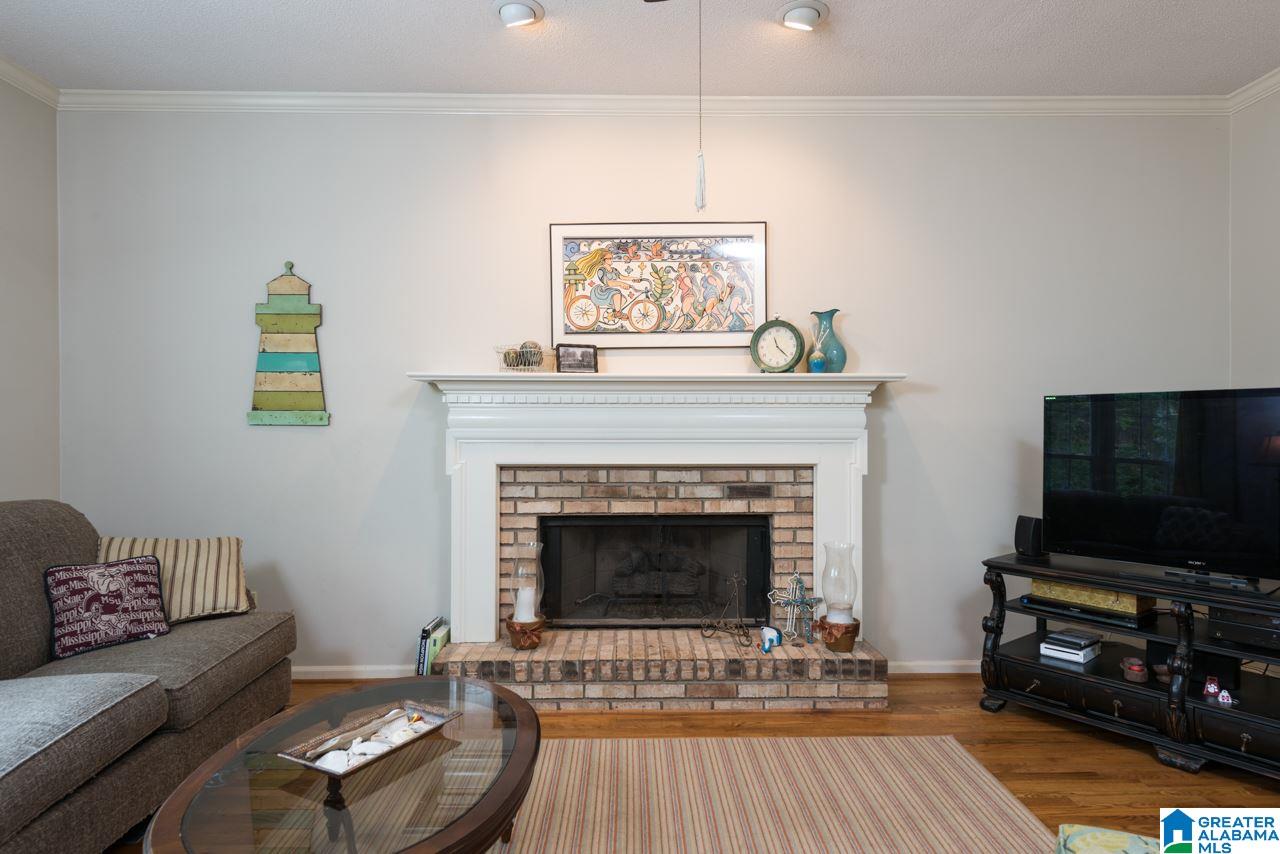 1009 Colonial Drive Alabaster, AL 35007 - Photo 13 of 37