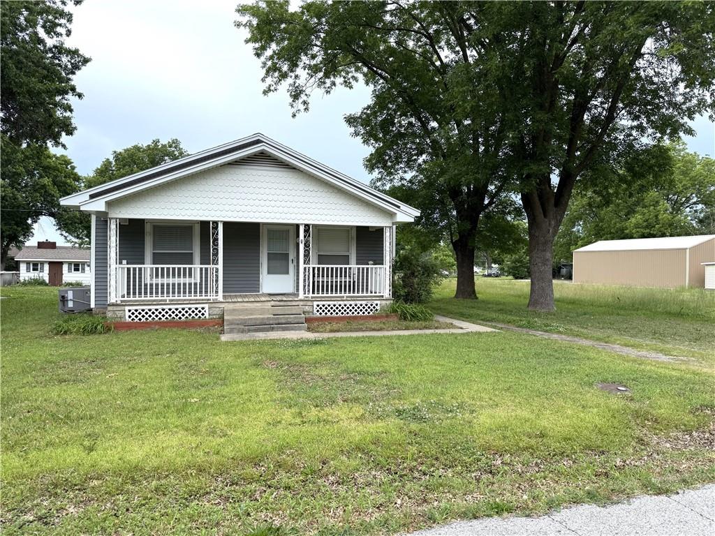 210 West Perry Street Arma, KS 66712 - Photo 1 of 19