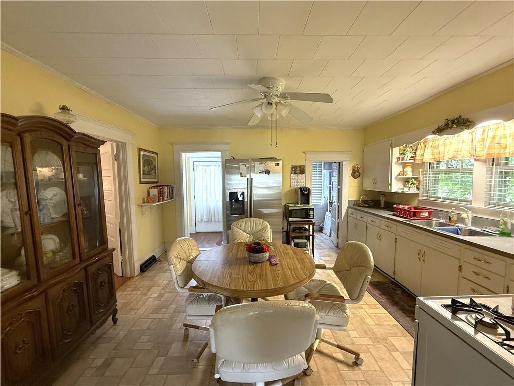 210 West Perry Street Arma, KS 66712 - Photo 11 of 19
