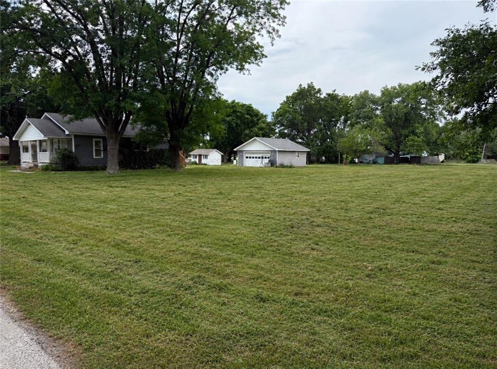 210 West Perry Street Arma, KS 66712 - Photo 19 of 19