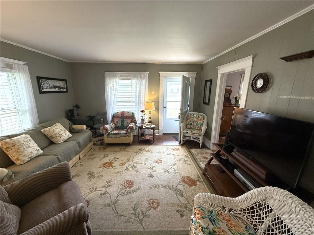 210 West Perry Street Arma, KS 66712 - Photo 3 of 19